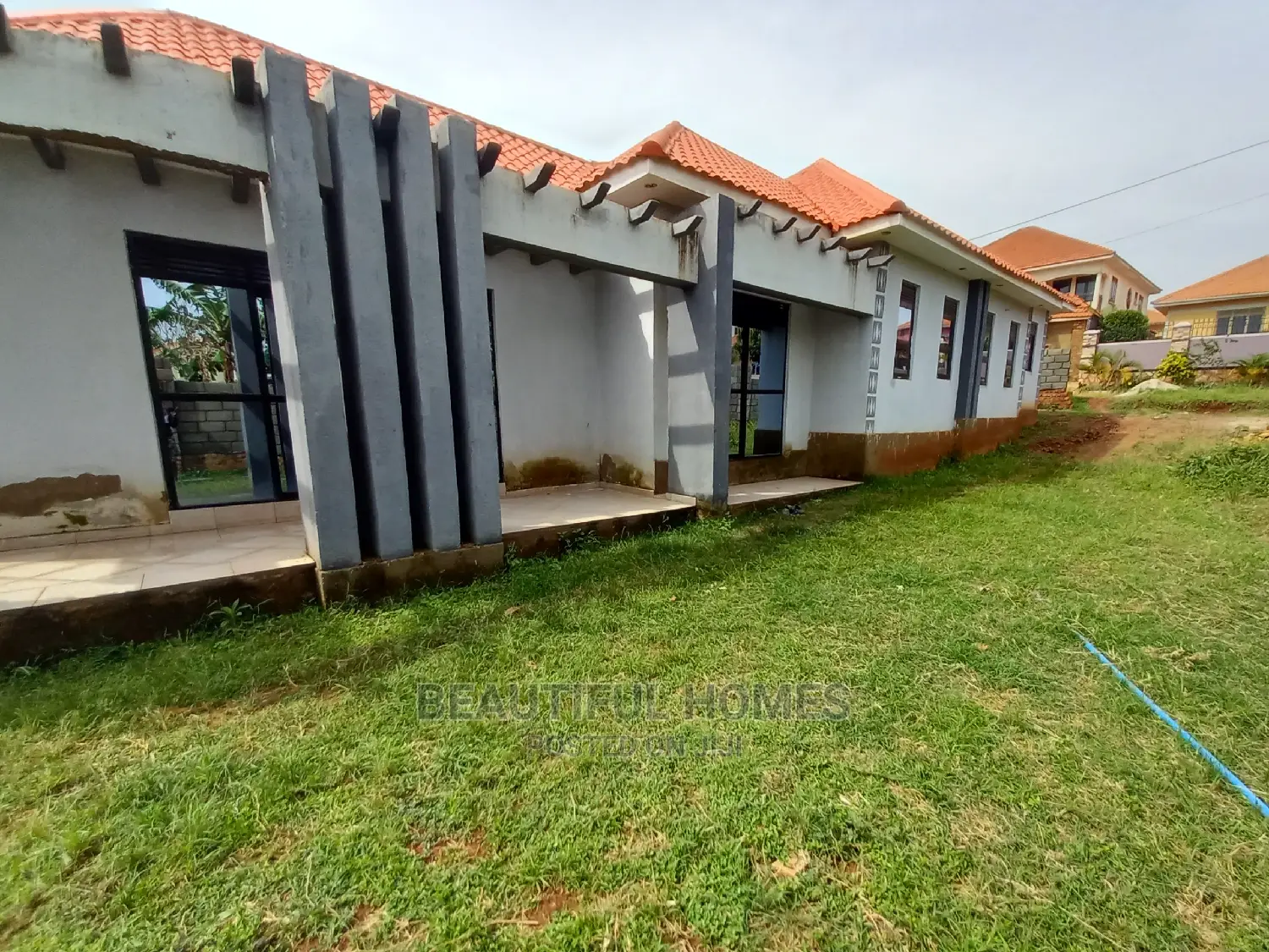 Furnished 4bdrm Bungalow in Kira Classy for Sale in Kira