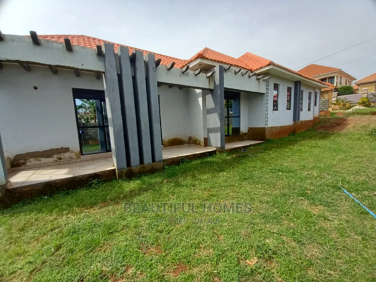 Furnished 4bdrm Bungalow in Kira Nice for Sale in Kira