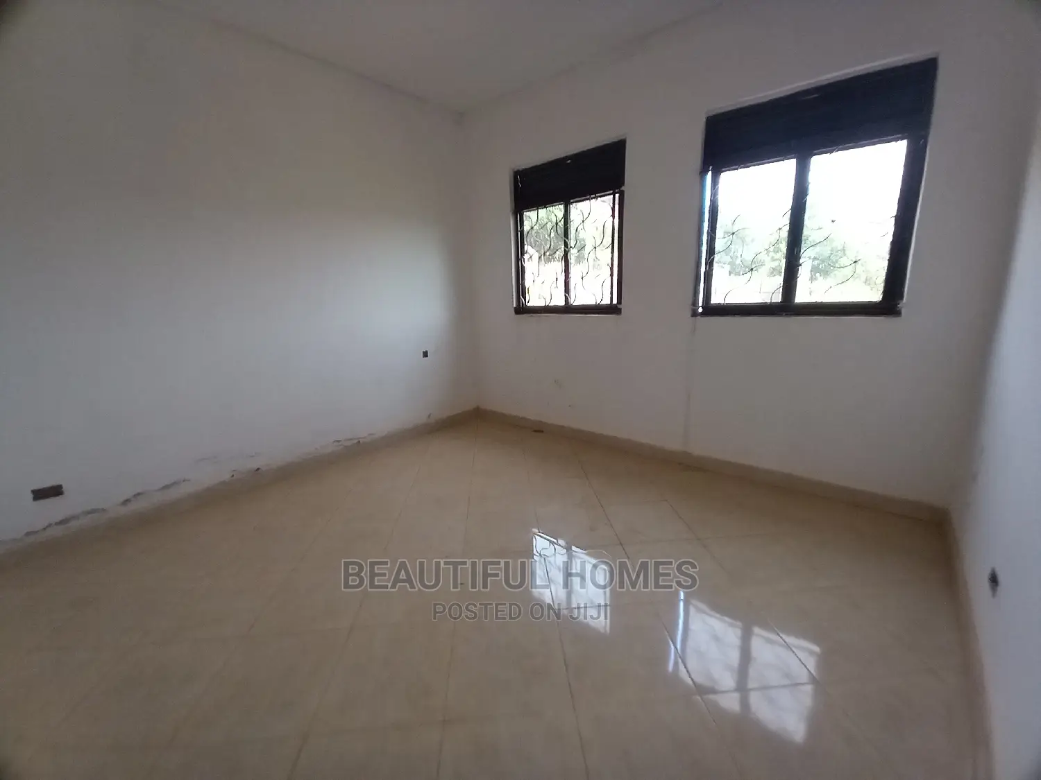 Furnished 4bdrm Bungalow in Kira Nice for Sale in Kira