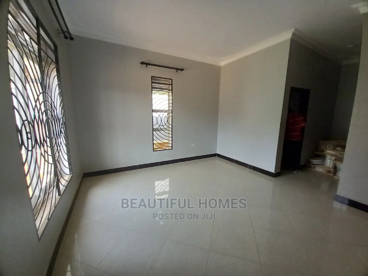 Furnished 4bdrm Bungalow in Kira Organised for Sale in Kira