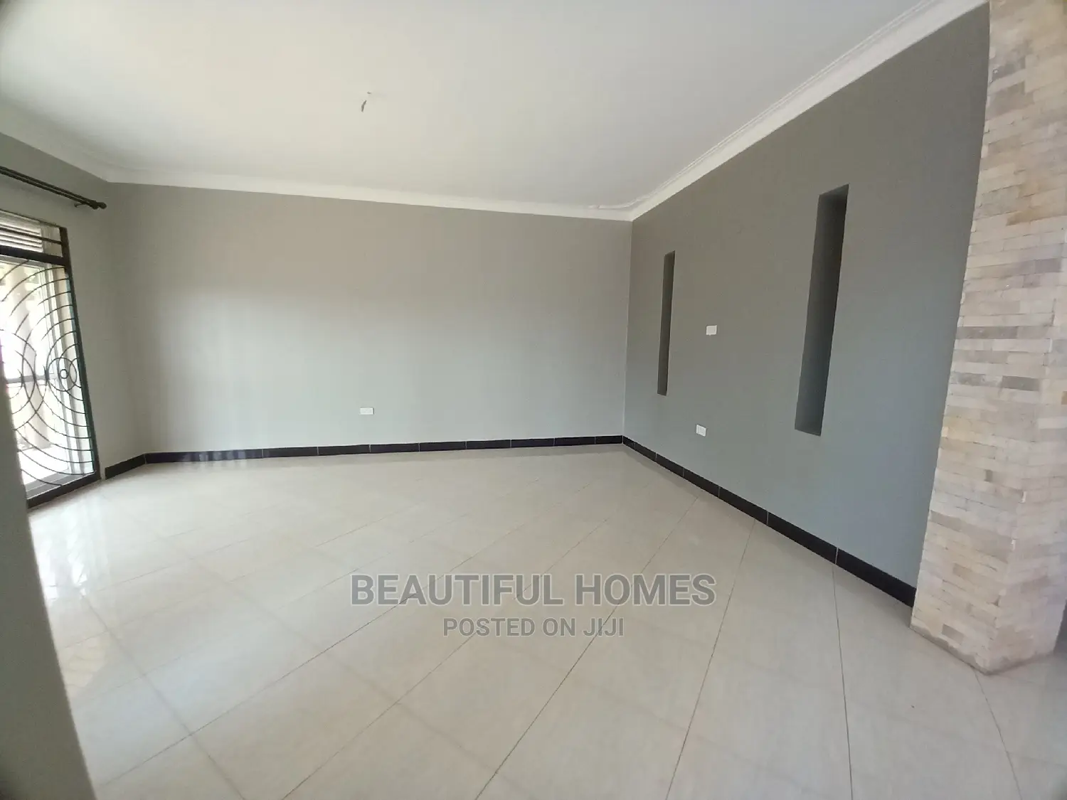 Furnished 4bdrm House in Kira First Class for Sale in Kira