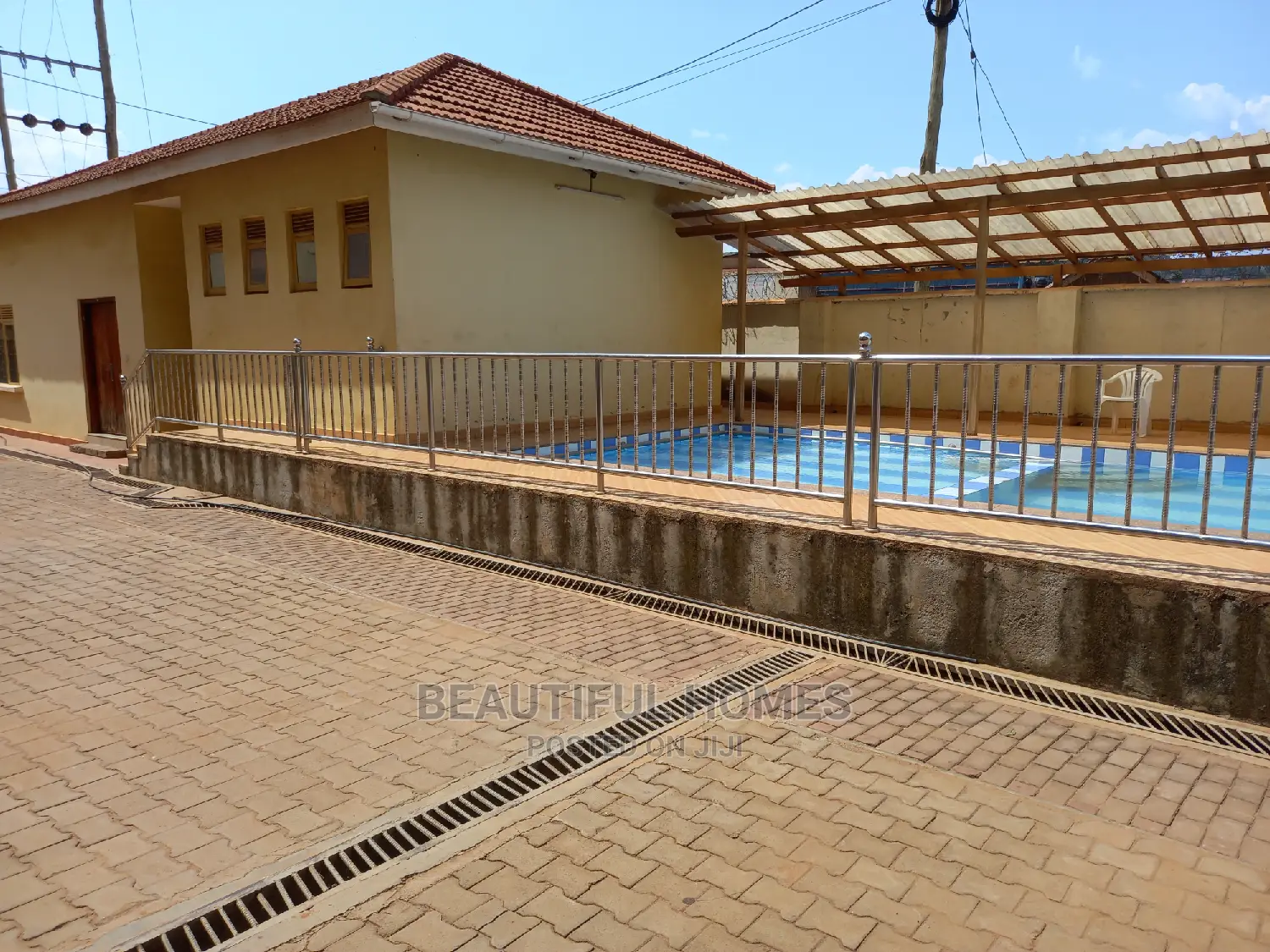 Furnished 2bdrm Condo in Bukoto, Central Division for Sale in Central Division