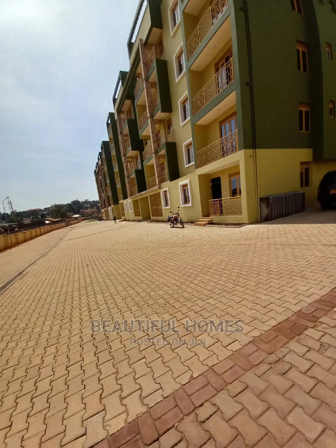 Furnished 2bdrm Condo in Bukoto, Central Division for Sale in Central Division