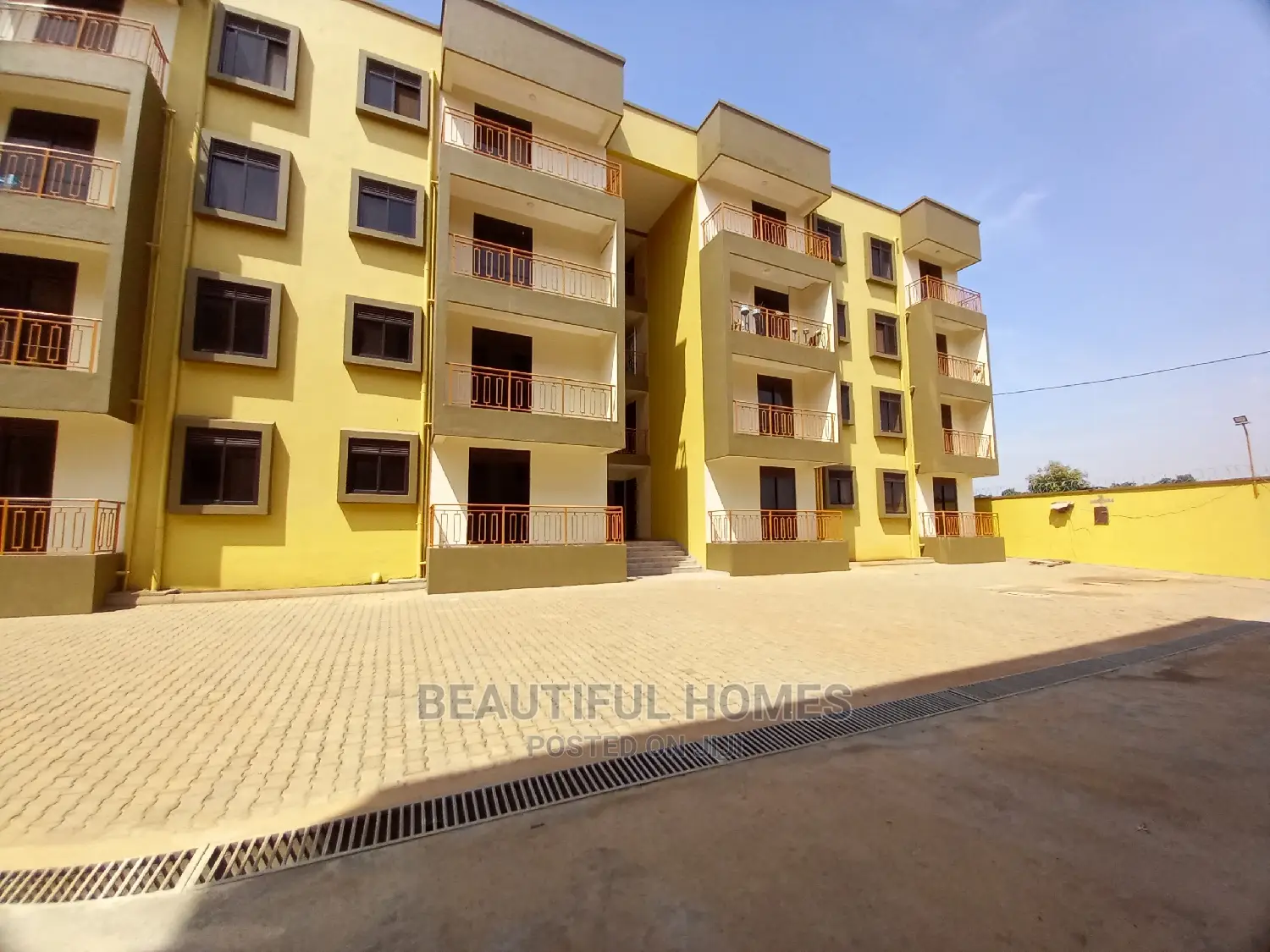Furnished 3bdrm Condo in Kisaasi Executive, Central Division for Sale in Central Division