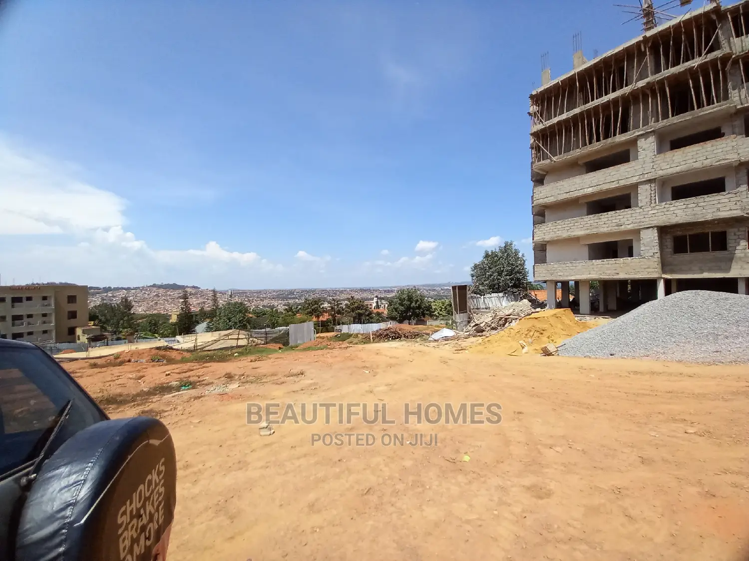 Furnished 3bdrm Condo in Mutungo Corporate, Nakawa for Sale in Nakawa