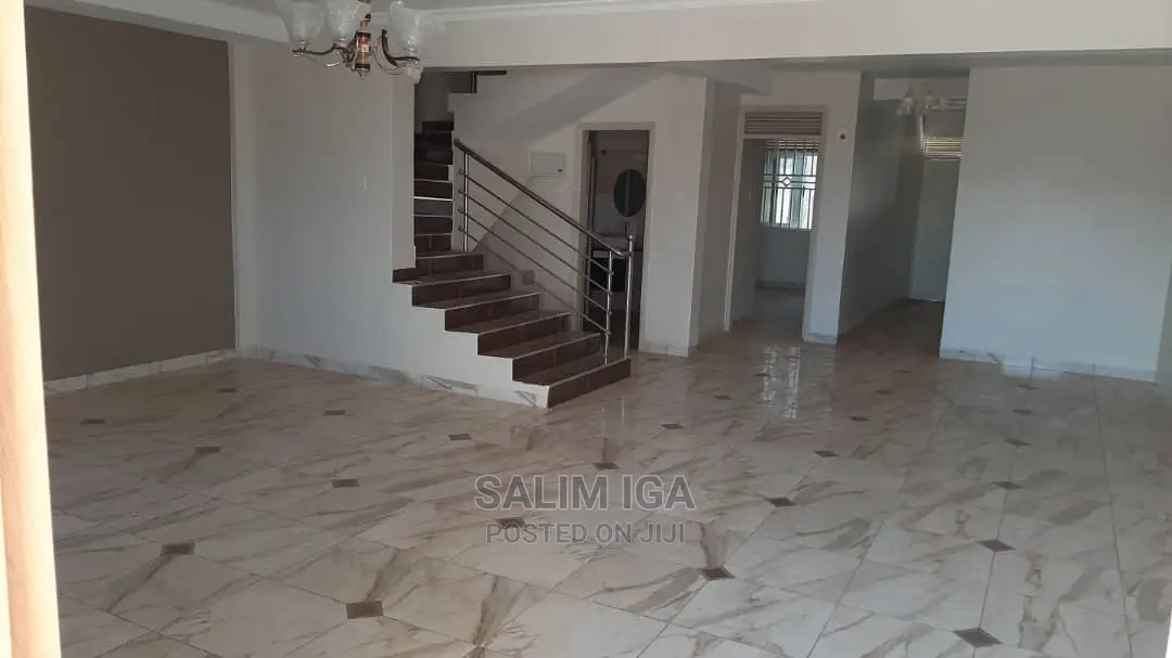 4bdrm Townhouse/Terrace in Kololo Property, Central Division for Sale in Central Division