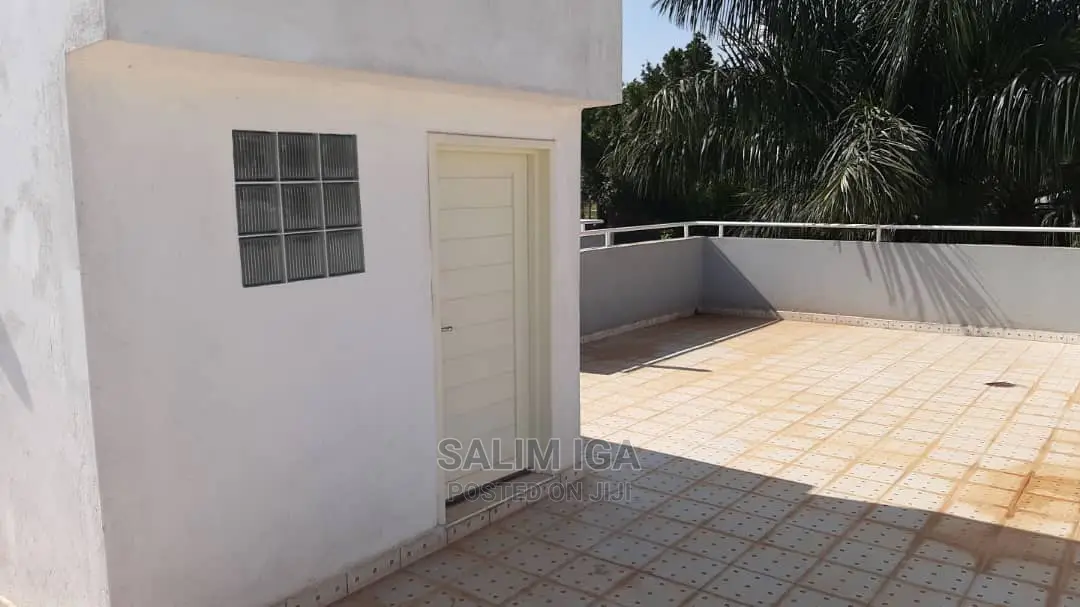 4bdrm Townhouse/Terrace in Kololo Property, Central Division for Sale in Central Division