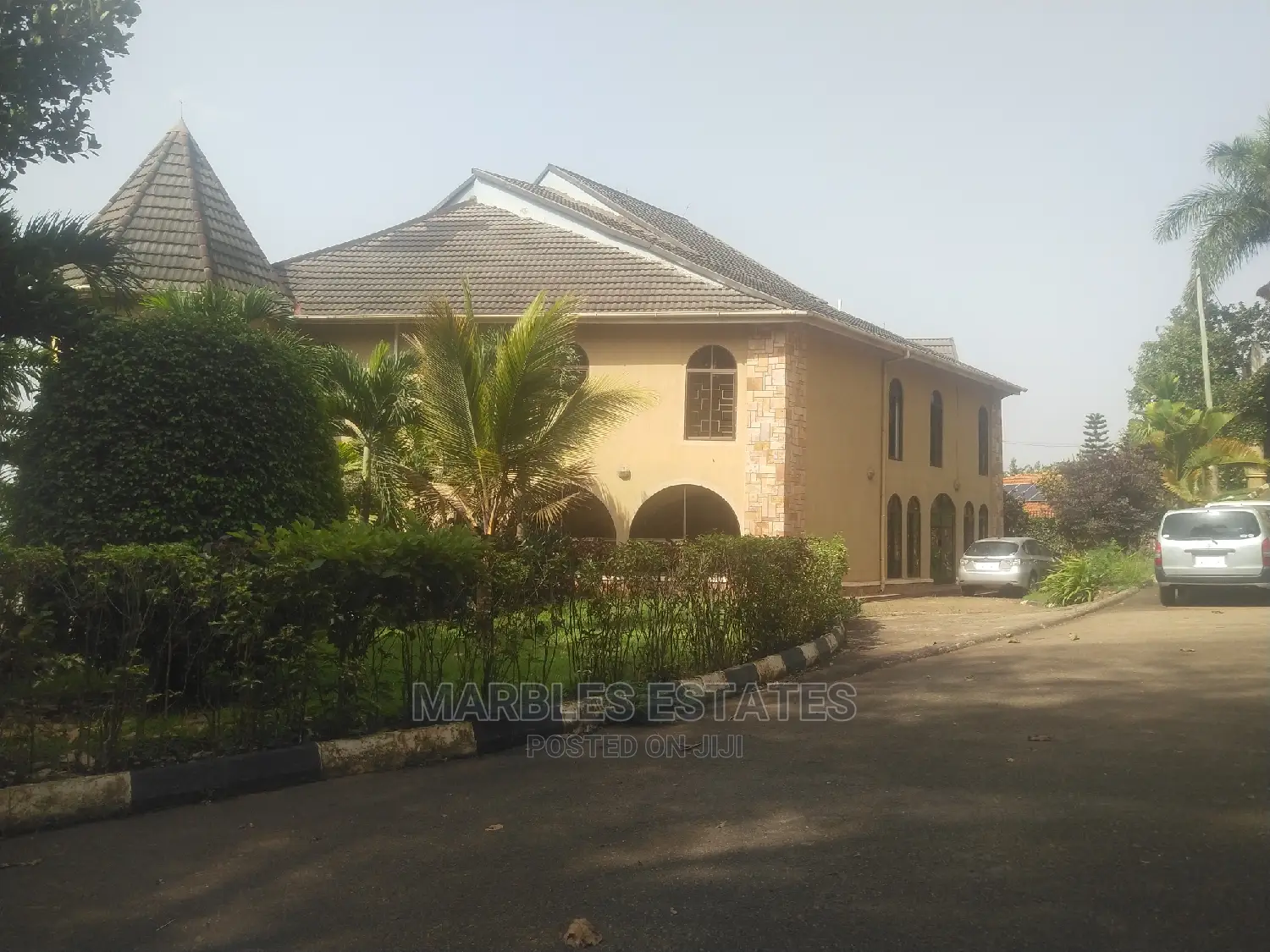 10bdrm Mansion in Naguru, Central Division for Rent in Central Division