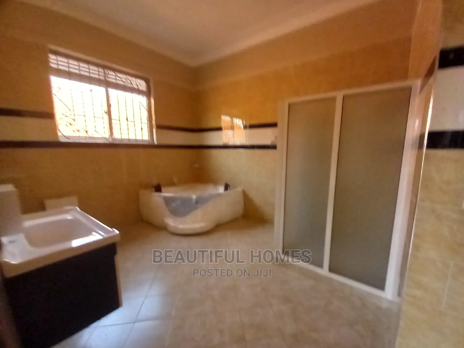 Furnished 6bdrm House in Kyanja, Nakawa for sale in Nakawa