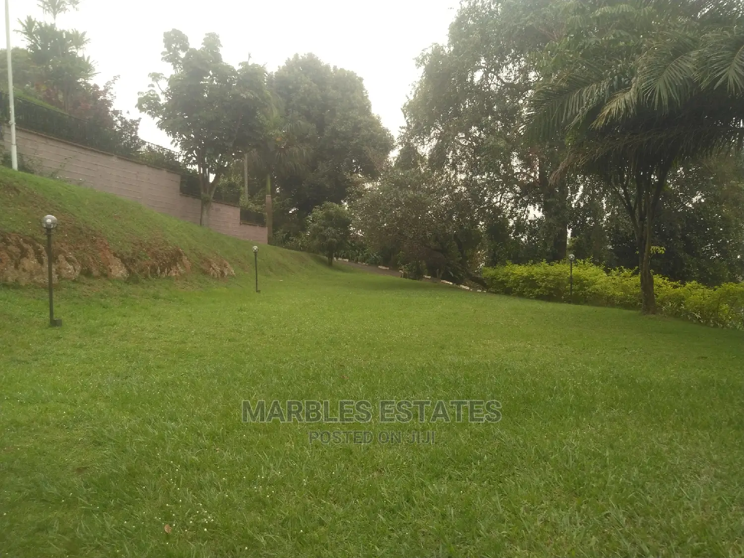 Exceutive Mansion for Sale in Kololo Sitted at 1 Acres in Central Division