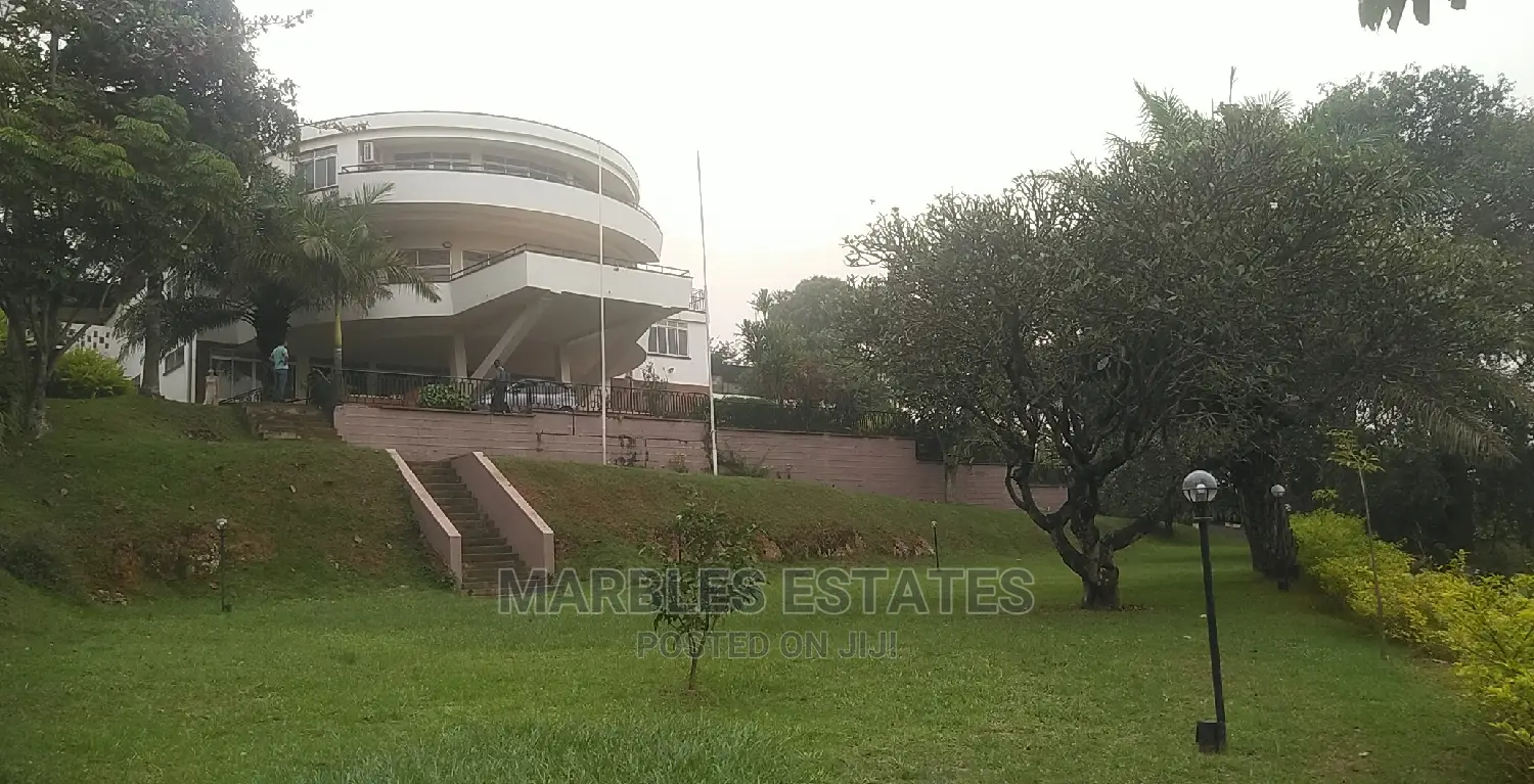 Exceutive Mansion for Sale in Kololo Sitted at 1 Acres in Central Division