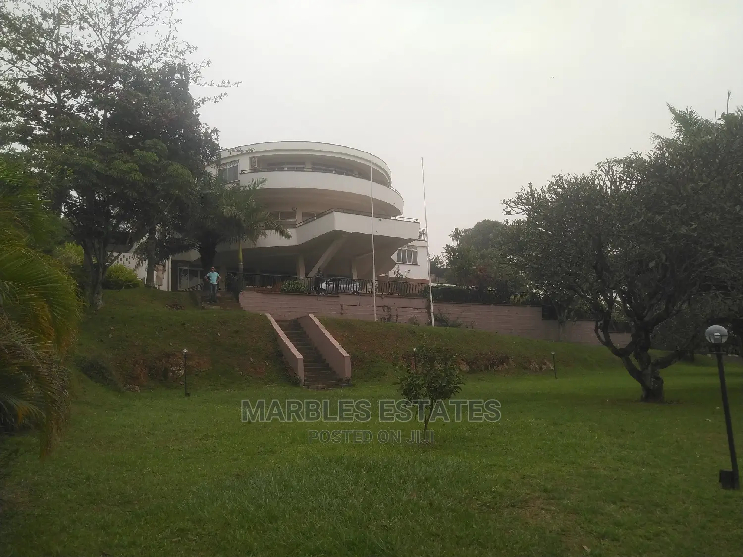 Exceutive Mansion for Sale in Kololo Sitted at 1 Acres in Central Division