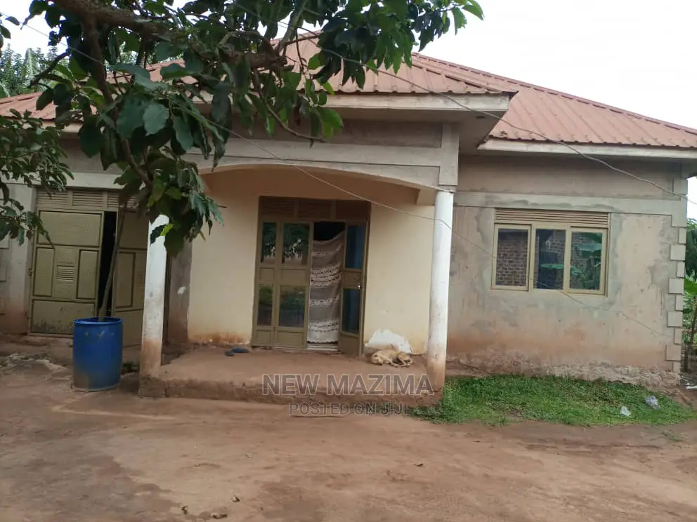 3bdrm House in Namagoma Town, Division a for Sale in Division A