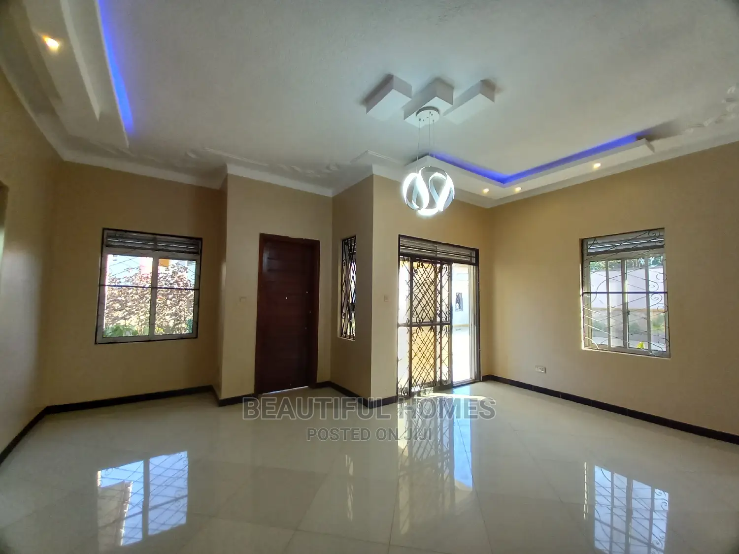 Furnished 4bdrm House in Kira for Sale in Kira