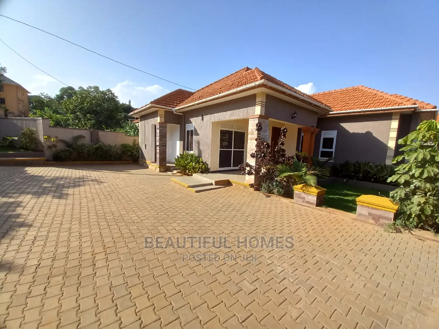 Furnished 4bdrm House in Kira for Sale in Kira