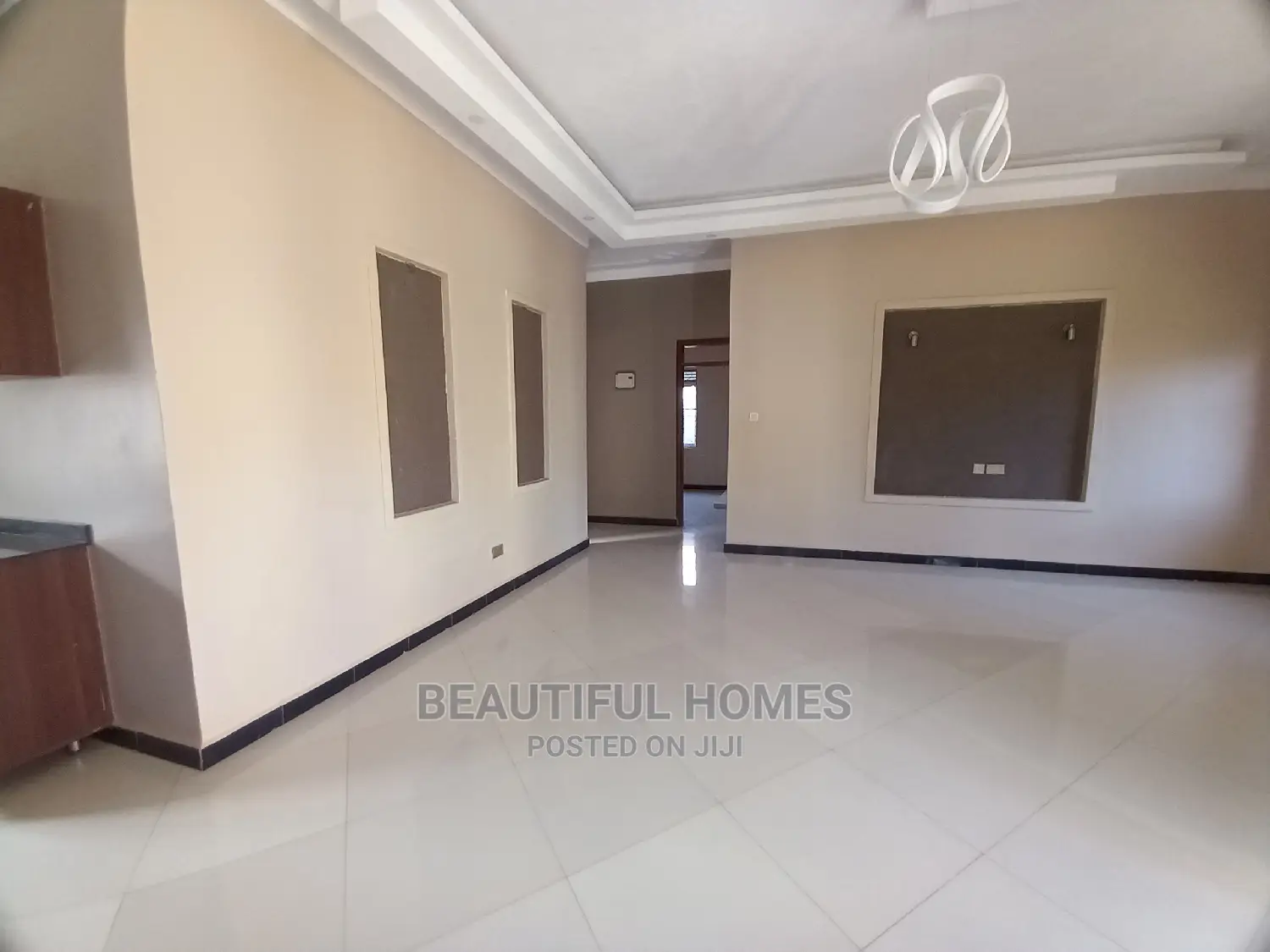 Furnished 4bdrm Bungalow in Kira Corporate for Sale in Kira
