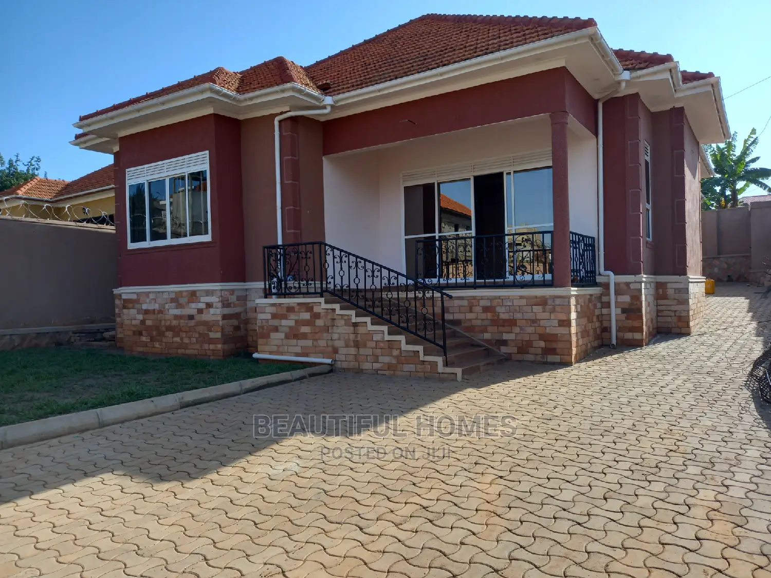 Furnished 4bdrm Bungalow in Kira Gated Estate for Sale in Kira