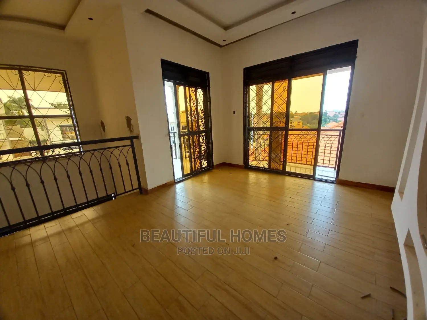 Furnished 6bdrm Mansion in Kira Mamerito, Central Division for Sale in Central Division