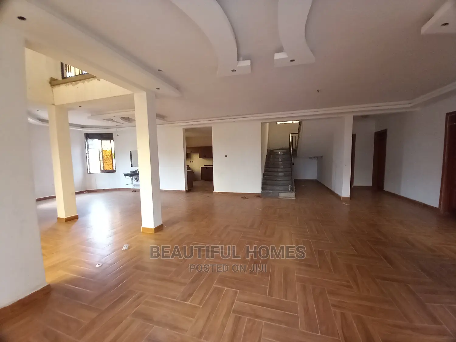 Furnished 6bdrm Mansion in Kira Gated Estate for Sale in Kira
