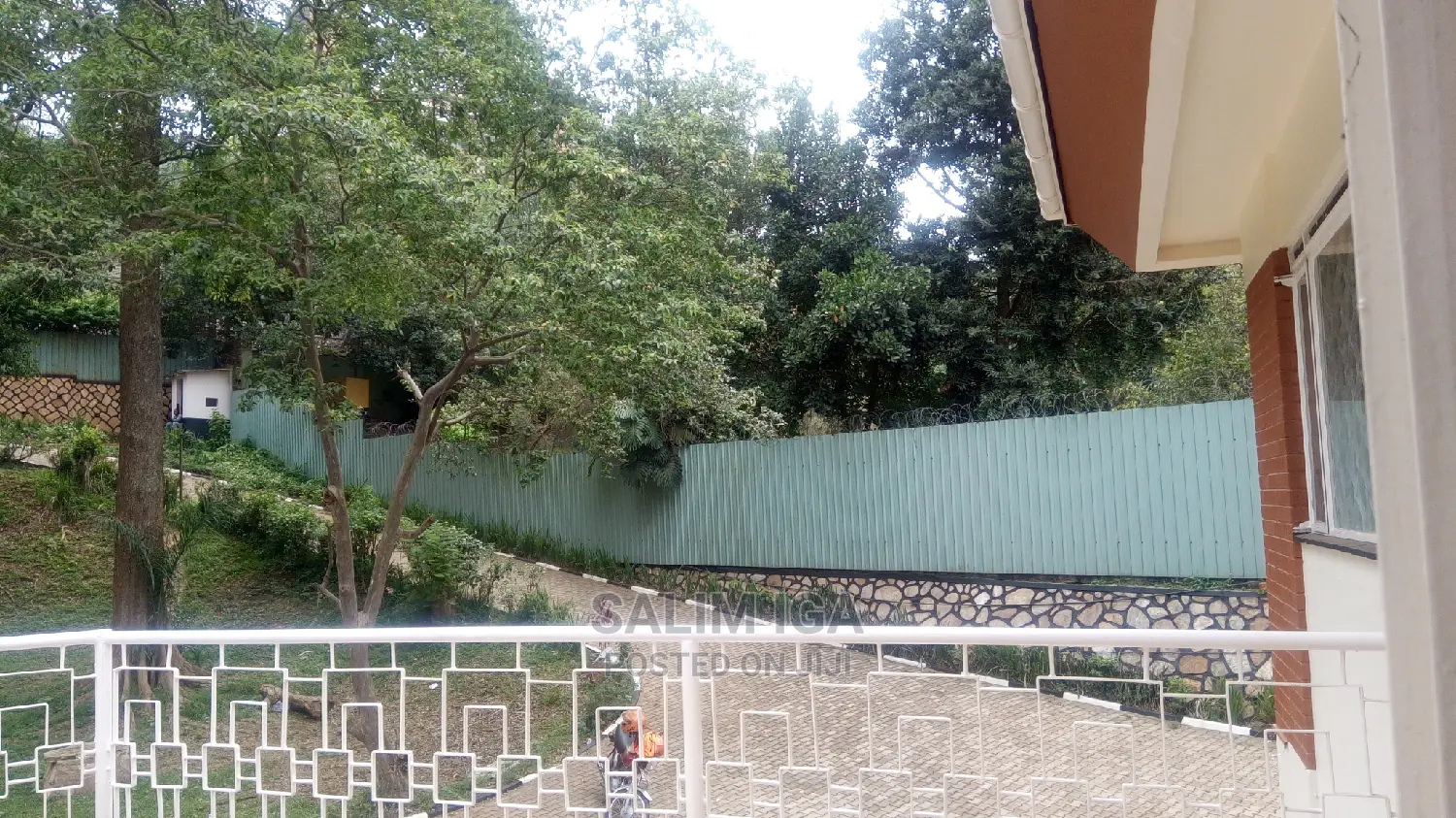 4bdrm Duplex in Kololo Property, Central Division for Rent in Central Division