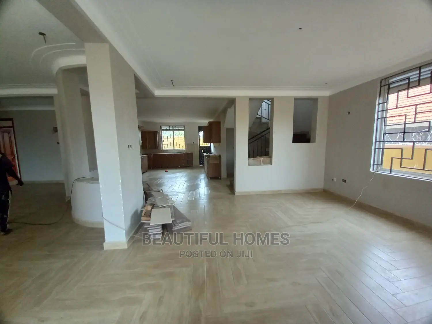 Furnished 6bdrm Mansion in Kira Gated Estate for Sale in Kira