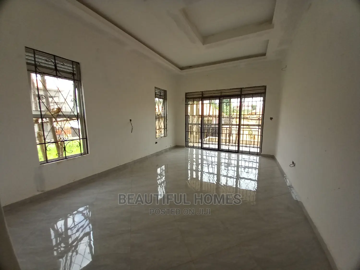 Furnished 5bdrm Mansion in Kira'S Best for Sale in Kira