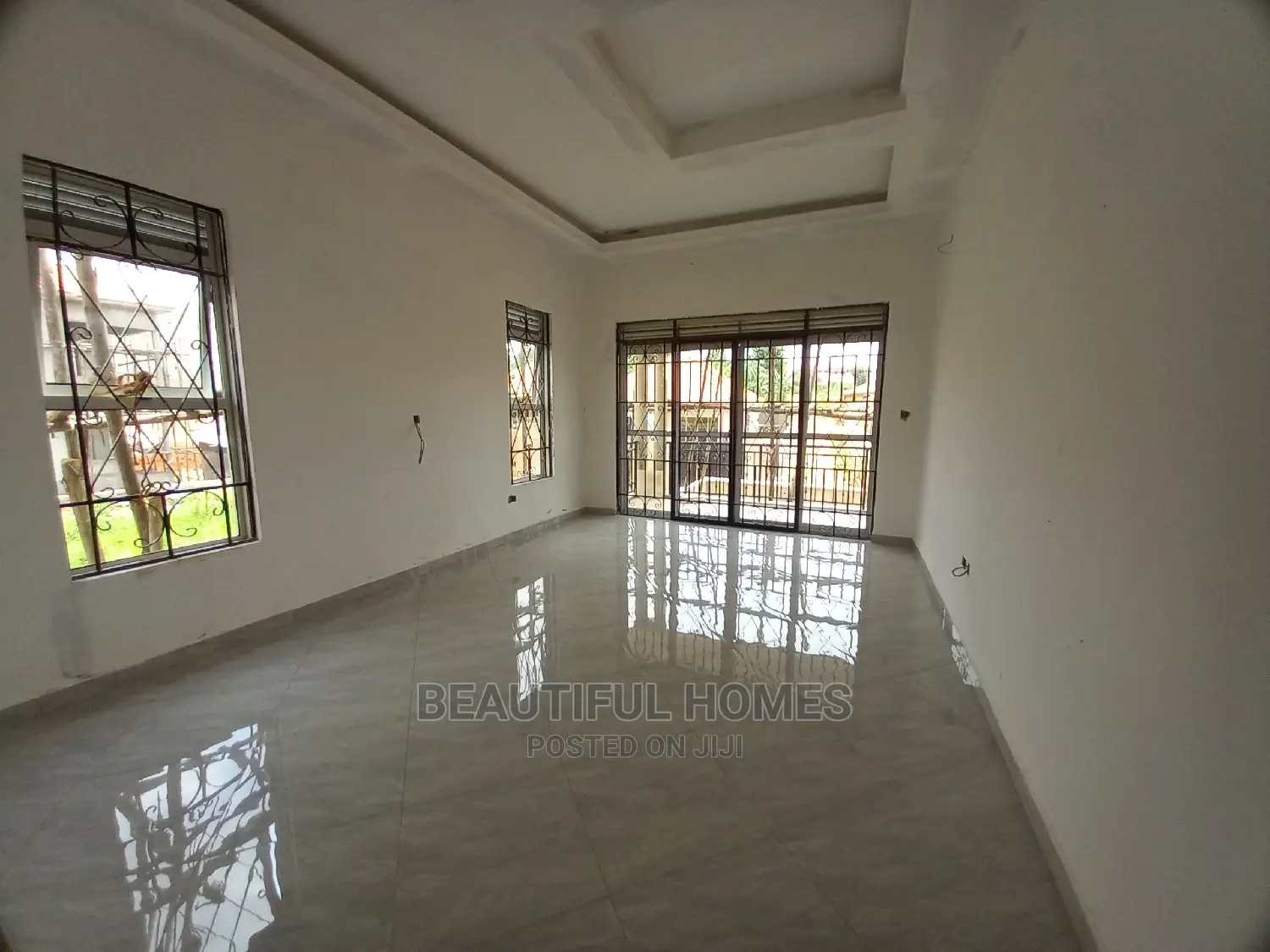 Furnished 5bdrm Mansion in Kira'S Best for Sale in Kira