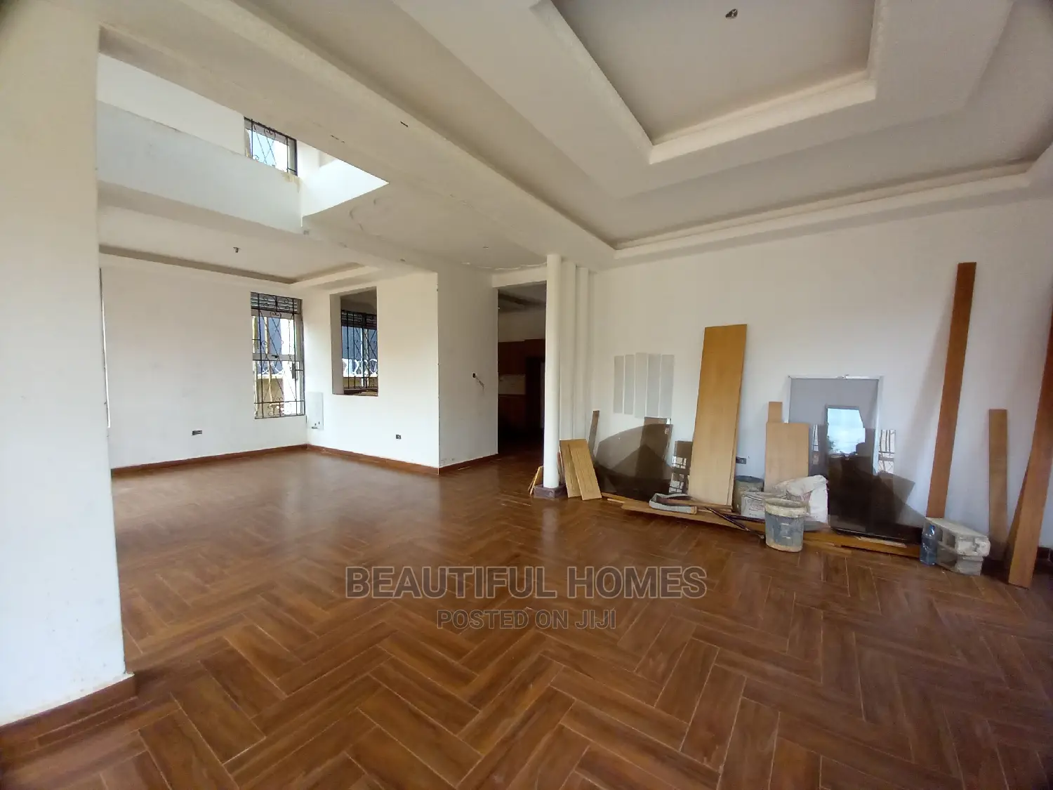 Furnished 5bdrm Mansion in Kira All Tarmacked for Sale in Kira