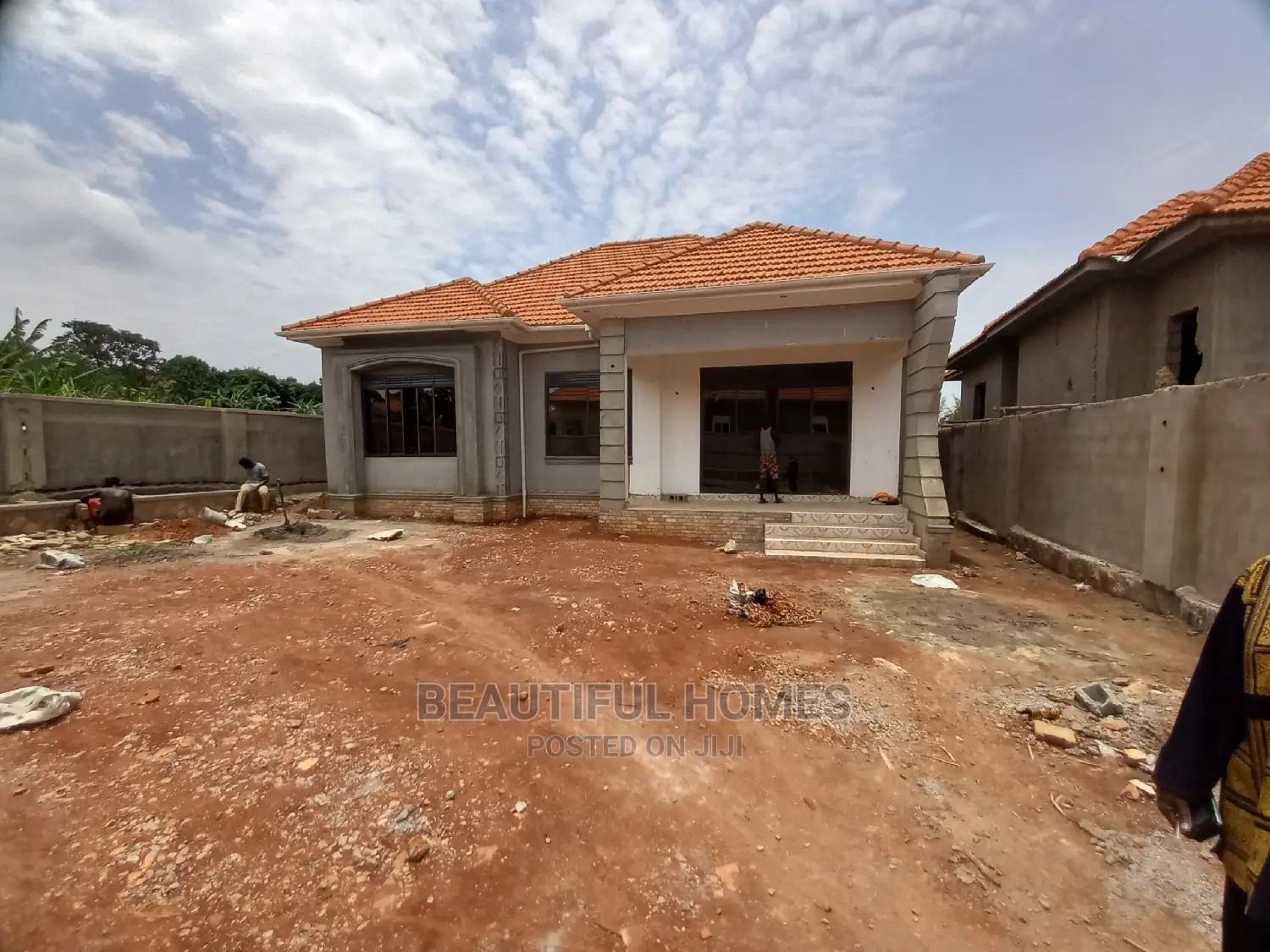 Furnished 4bdrm Bungalow in Kira Gated Estate for Sale in Kira