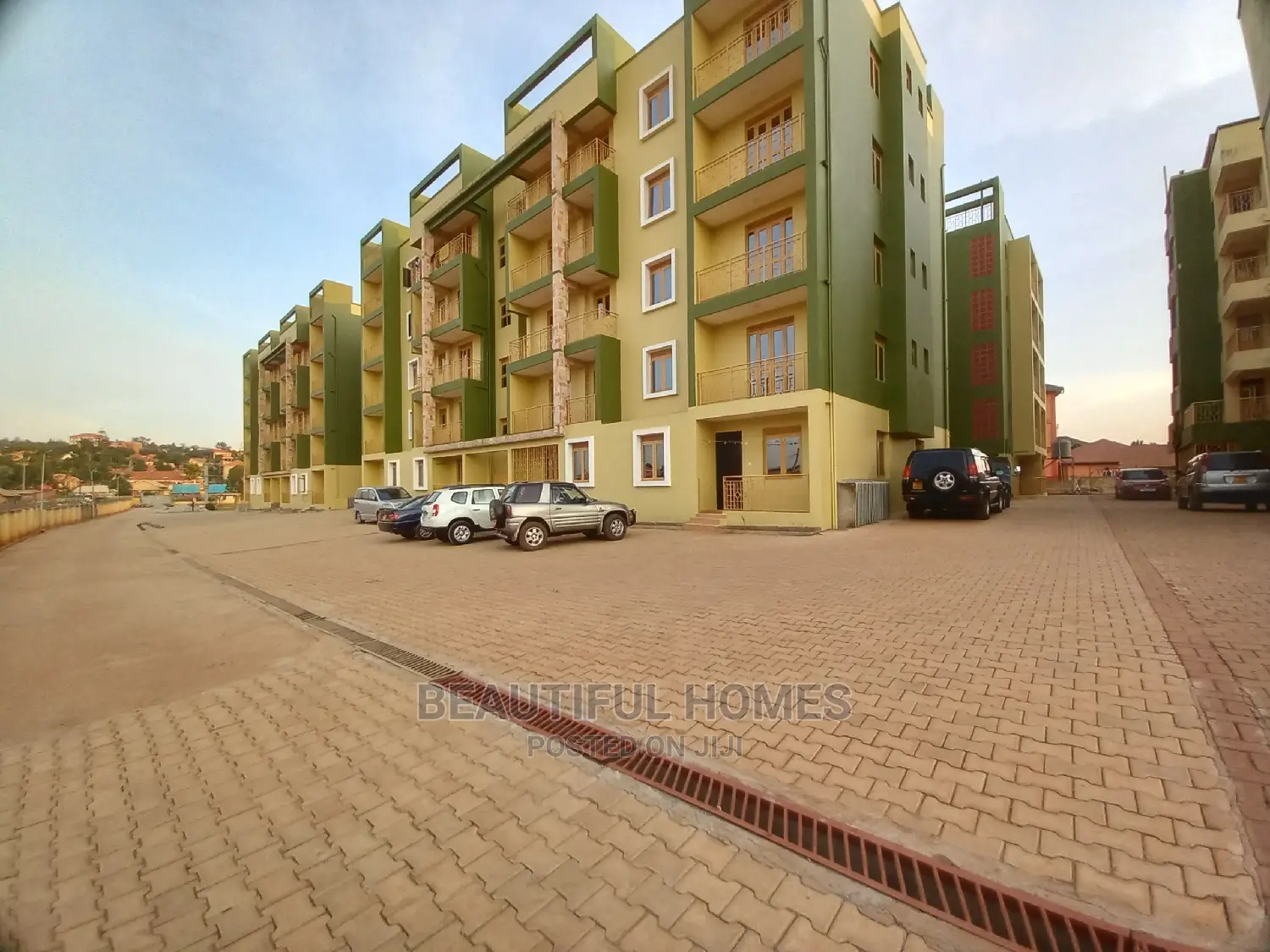 2bdrm Condo in Bukoto, Central Division for Sale in Central Division