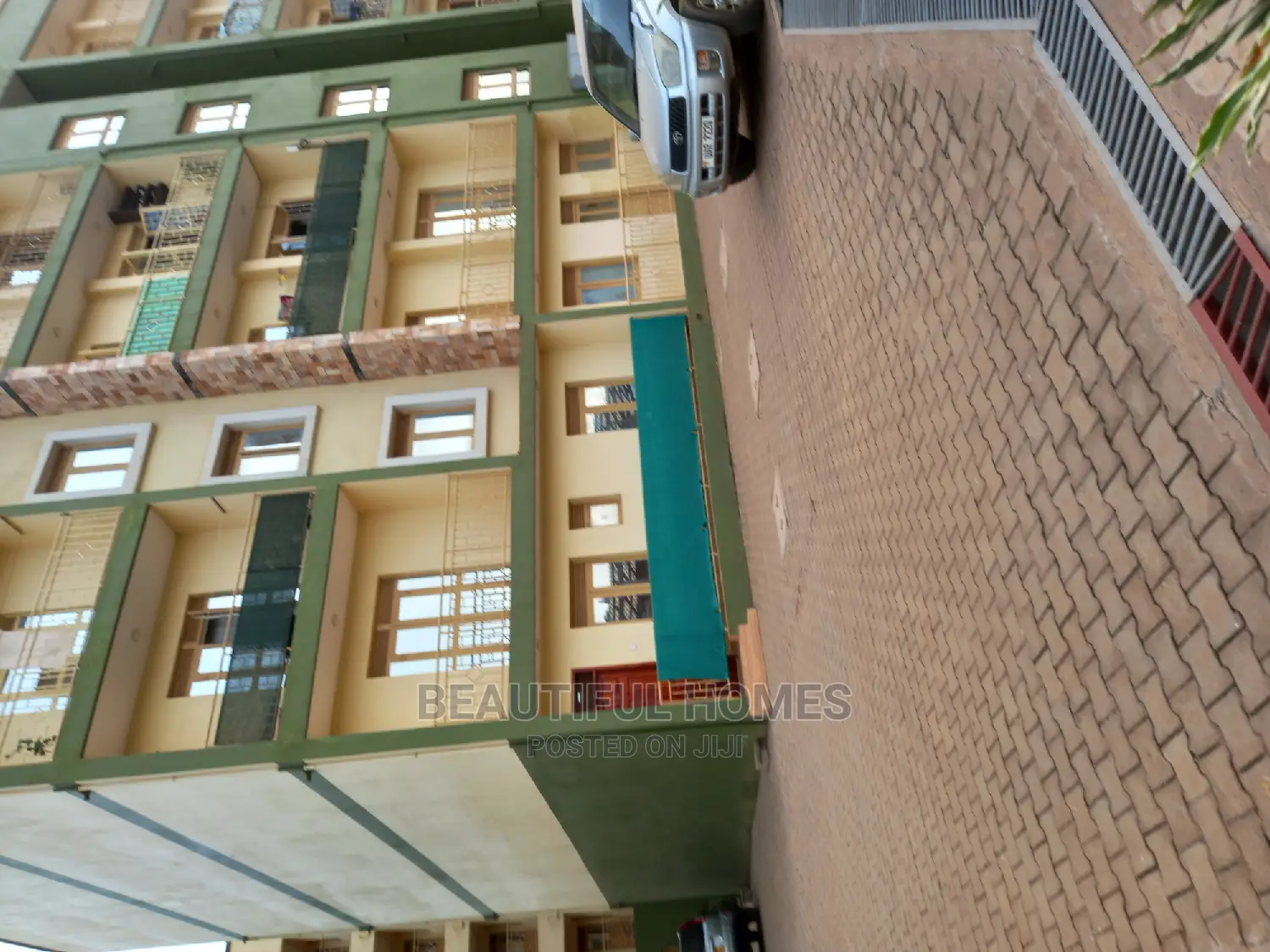 2bdrm Condo in Bukoto, Central Division for Sale in Central Division