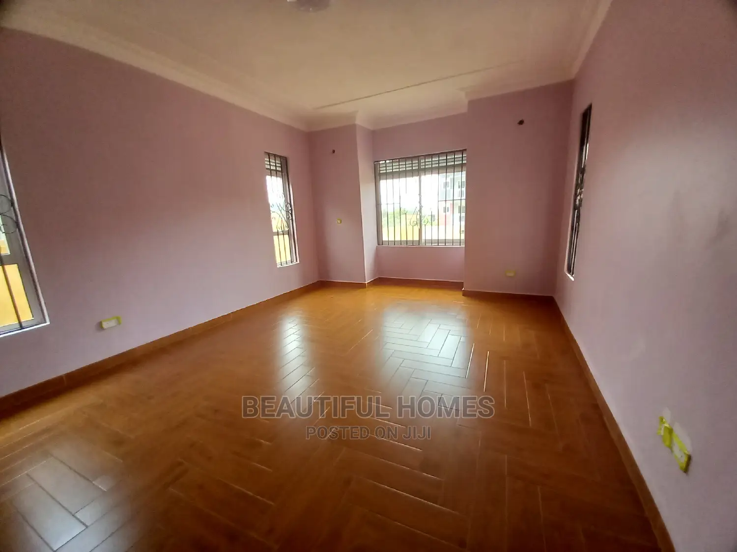 Furnished 2bdrm Condo in Bukoto Garden Site, Nakawa for Sale in Nakawa