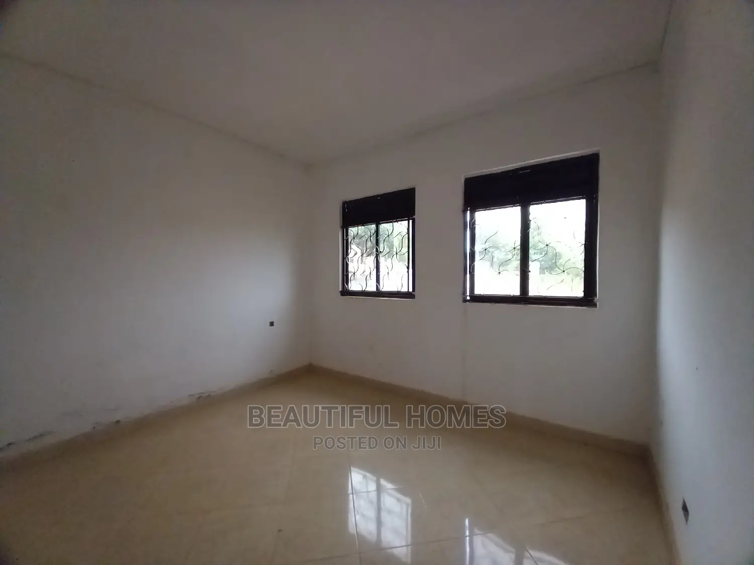 Furnished 4bdrm Bungalow in Kira High End for Sale in Kira