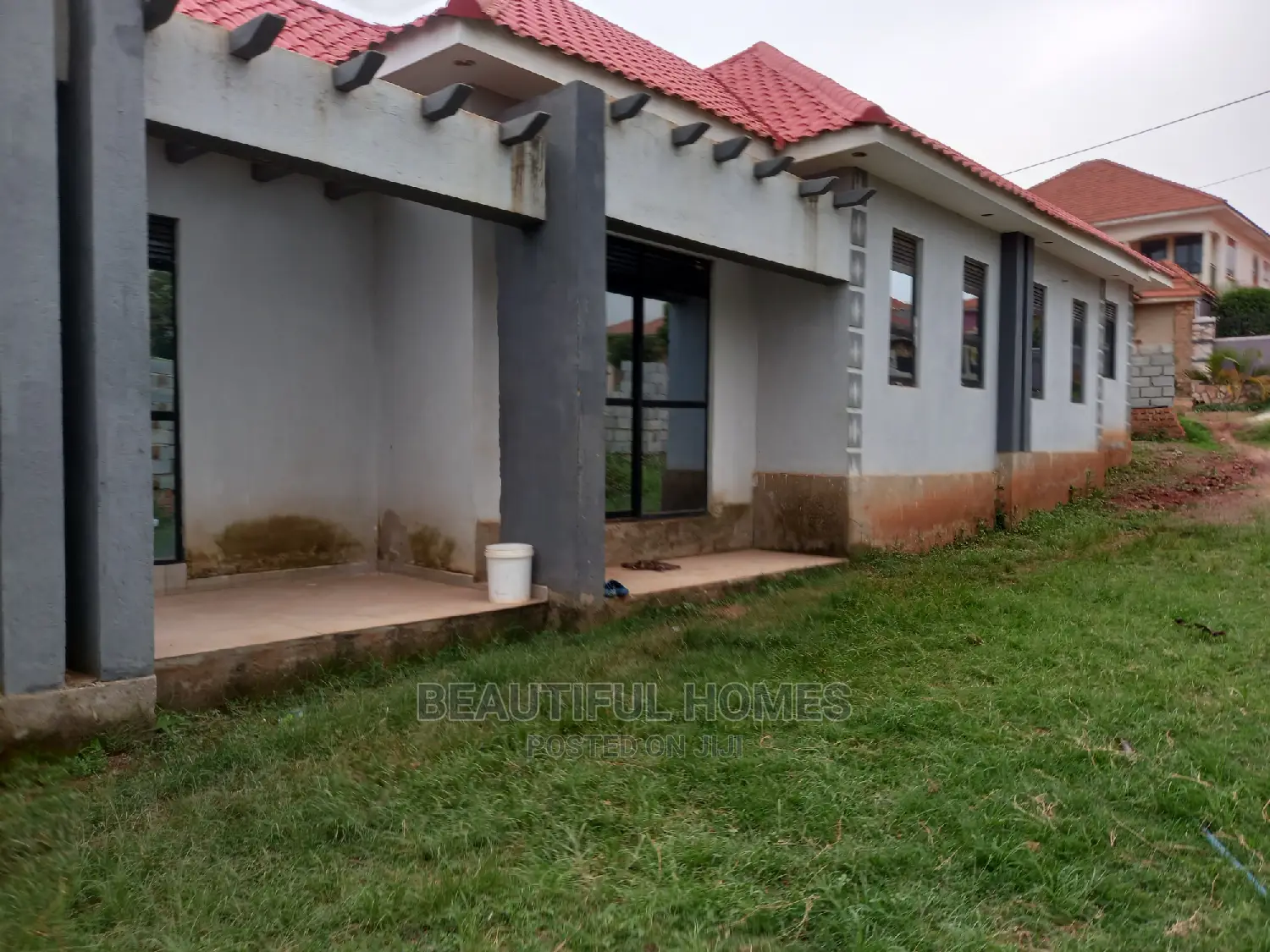 4bdrm Bungalow in Kira Awesome for Sale in Kira