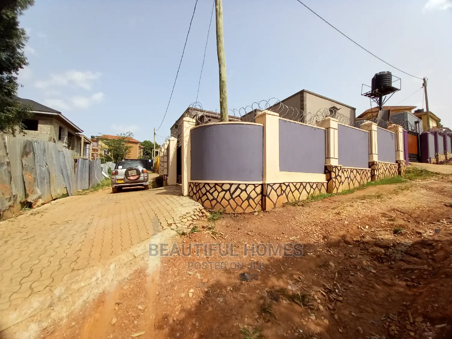 Furnished 3bdrm Bungalow in Kira Organised for Sale in Kira