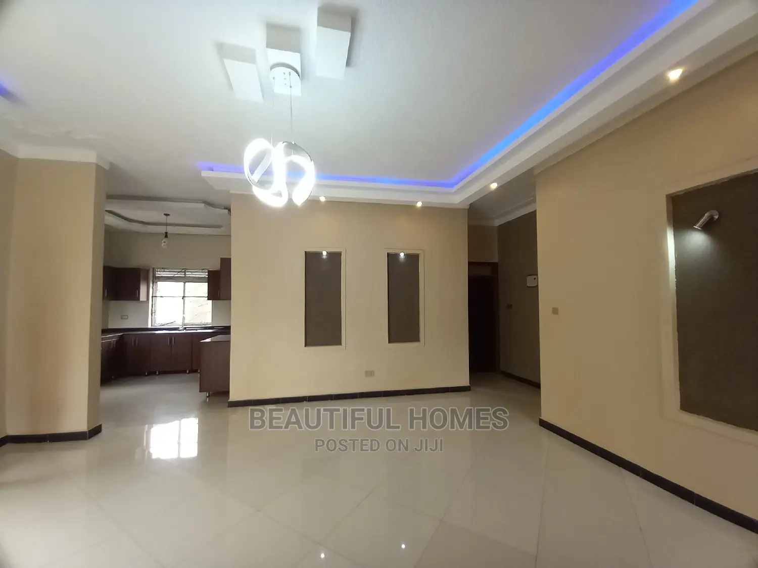 Furnished 4bdrm House in Kira Tarmacked for Sale in Kira