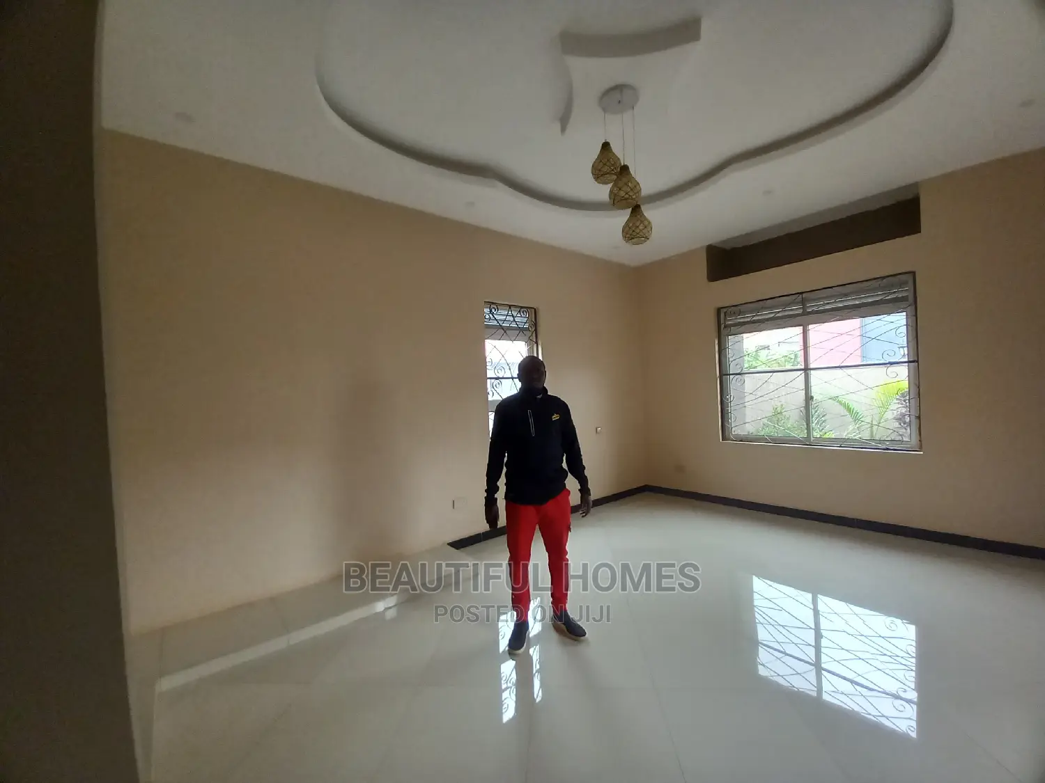 Furnished 4bdrm Bungalow in Kira Gated Tarmack for Sale in Kira