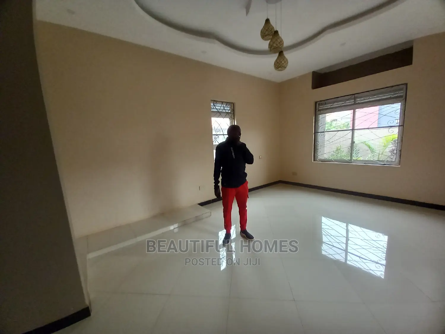 Furnished 4bdrm Bungalow in Kira Gated Tarmack for Sale in Kira