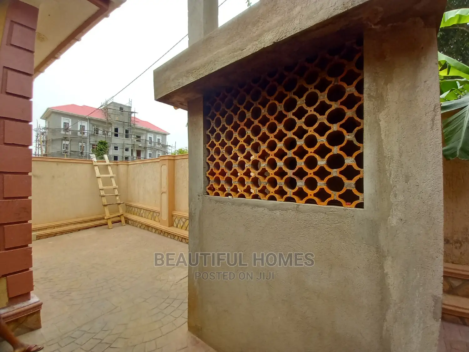 Furnished 5bdrm House in Kira for Sale in Kira