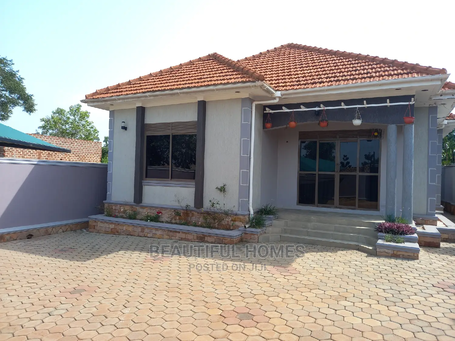 Furnished 4bdrm Bungalow in Kira Nakwero for Sale in Kira