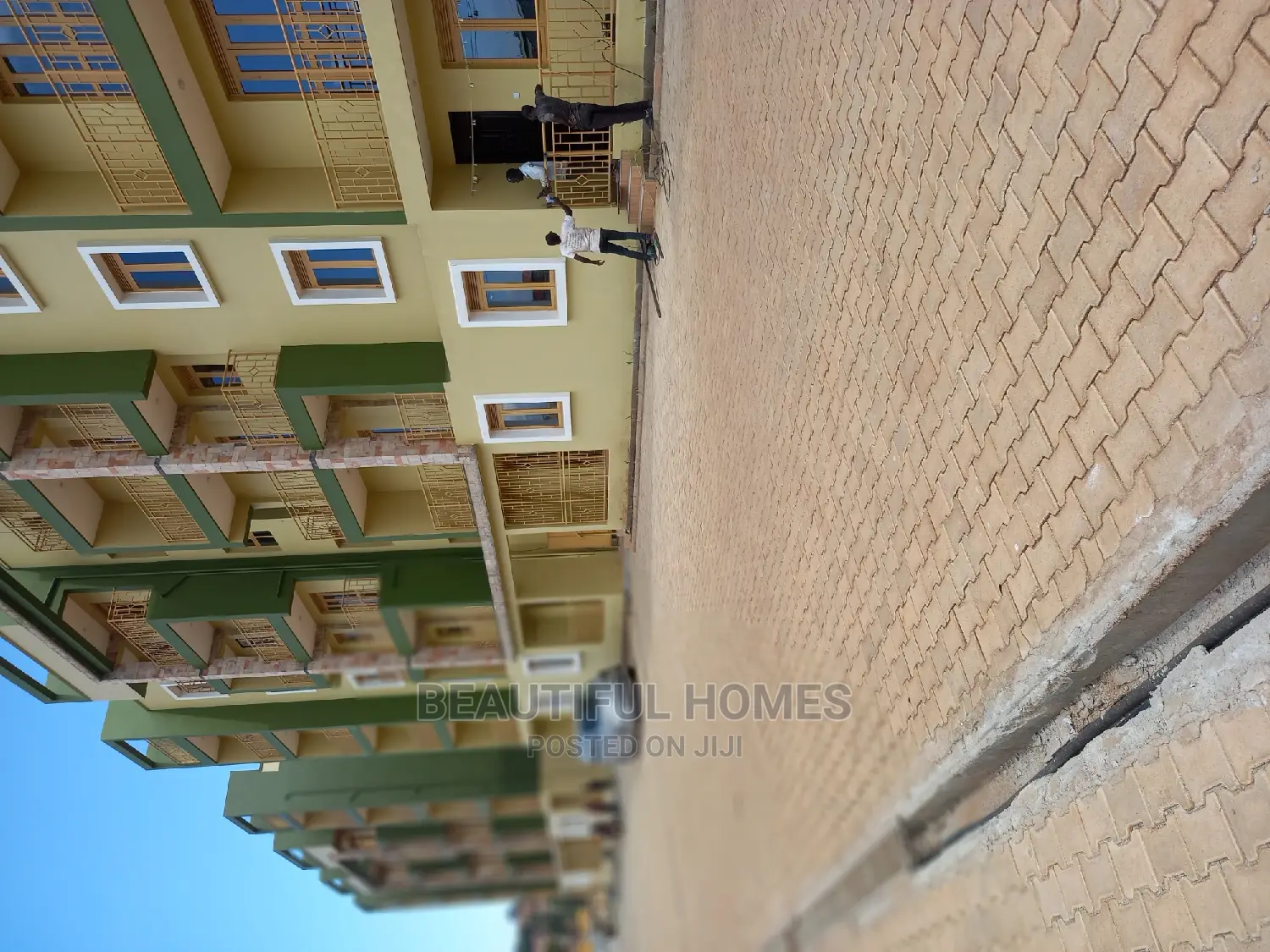 Furnished 2bdrm Condo in Bukoto, Central Division for Sale in Central Division