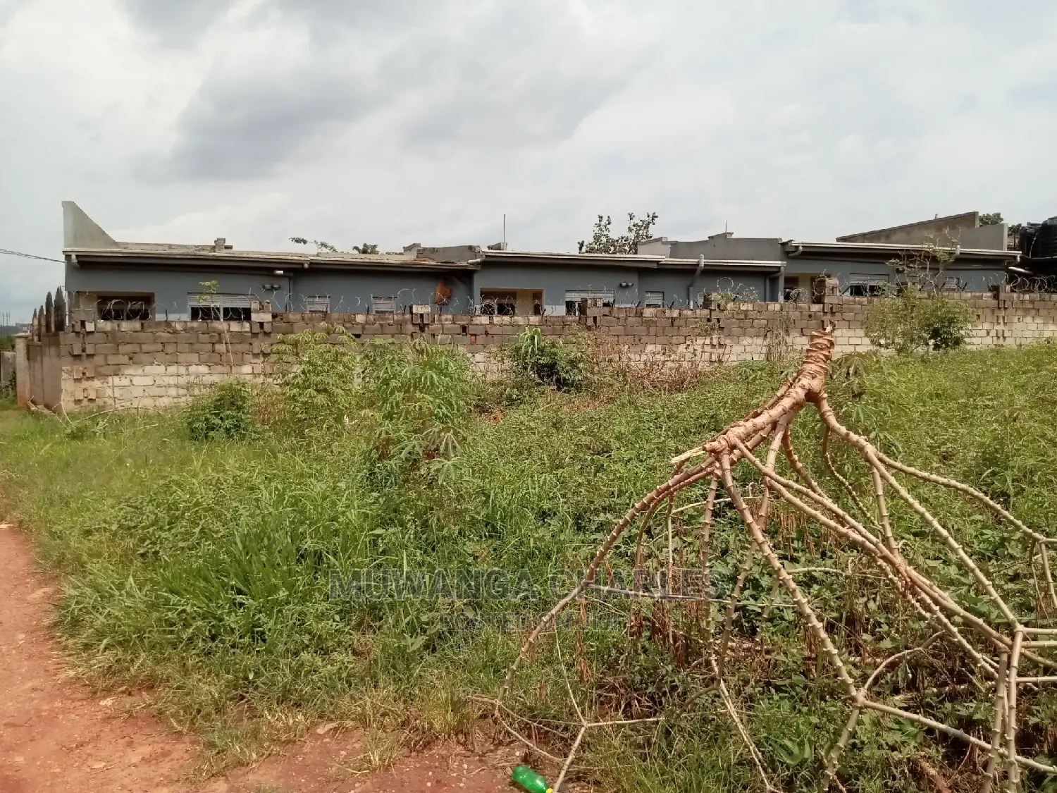 12decimals For Sale In Buwate in Central Division
