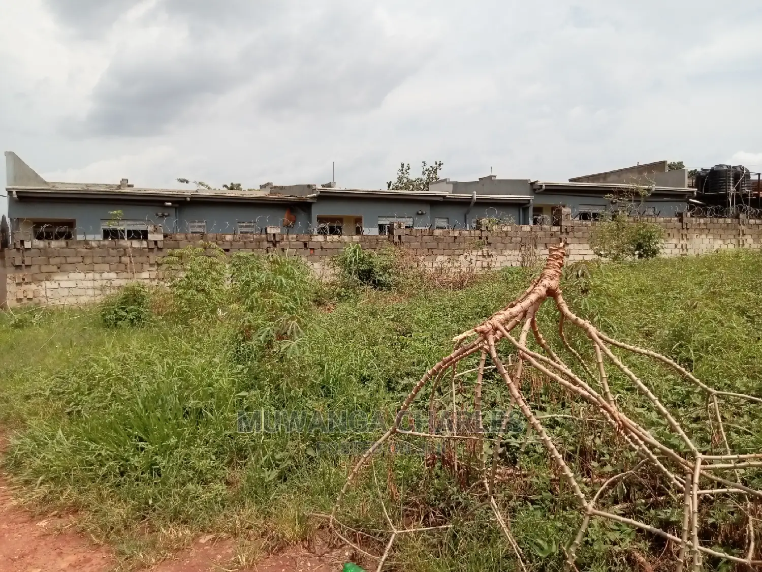 12decimals For Sale In Buwate in Central Division