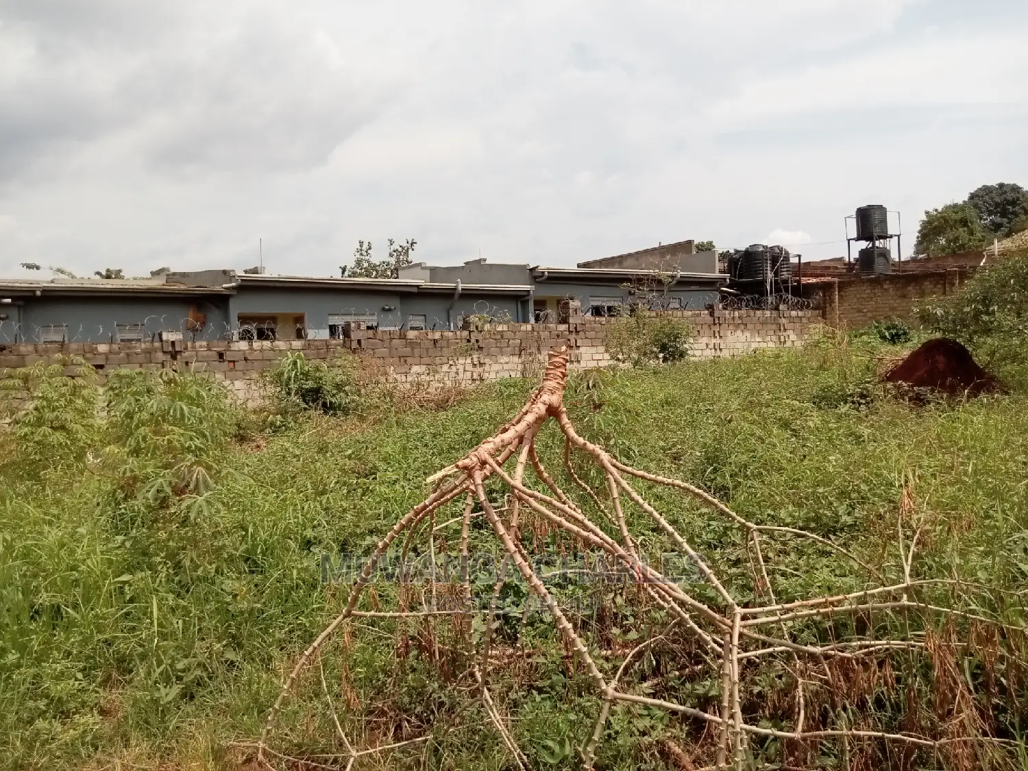 12decimals For Sale In Buwate in Central Division