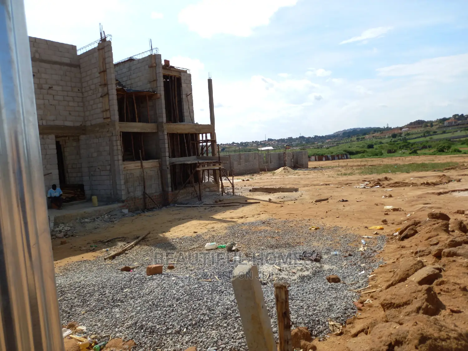 Kasangati 100 by 100 on Sell in Nangabo