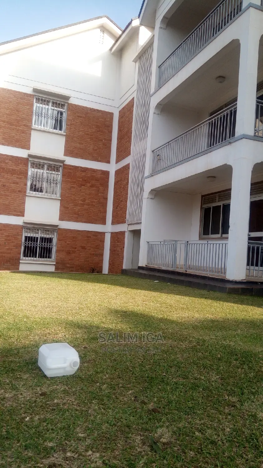 3bdrm Block of Flats in Kololo Property, Central Division for Rent in Central Division
