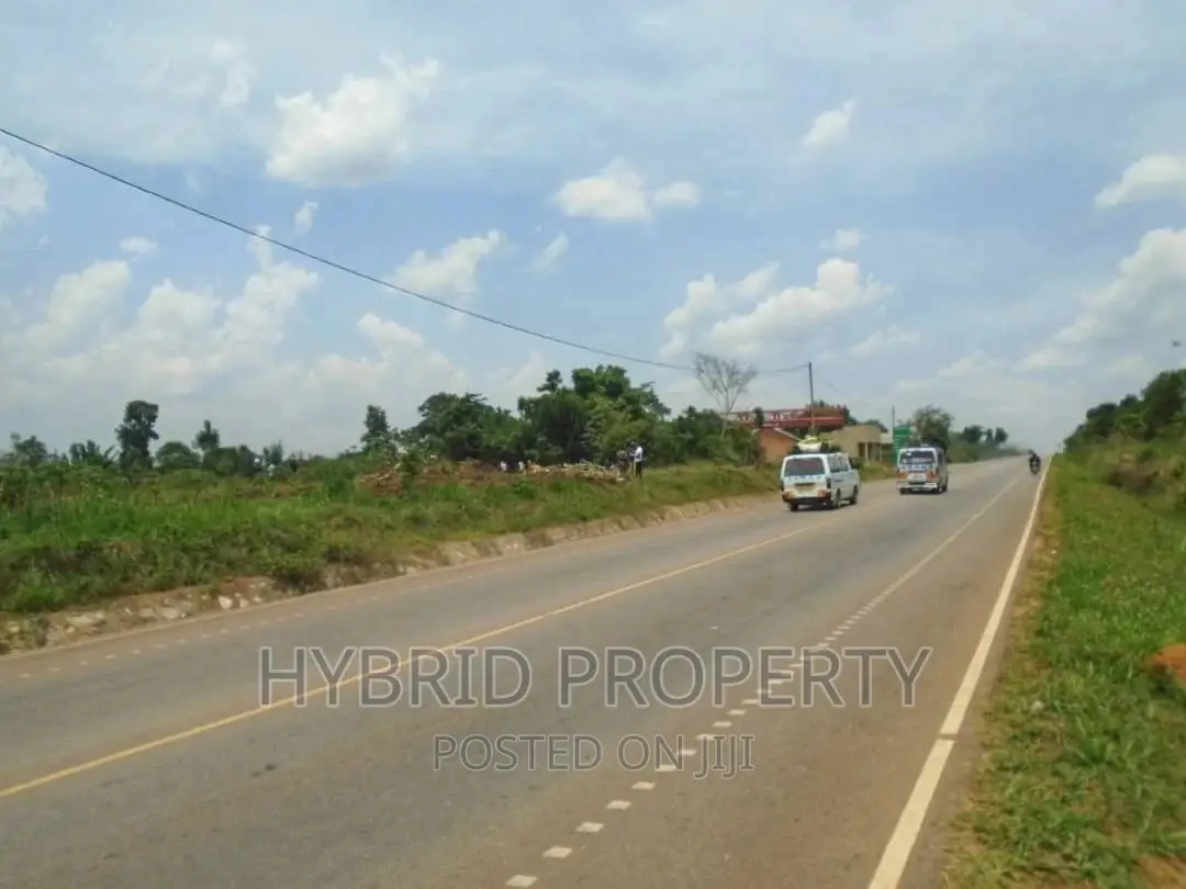 Plots for Sale at Namayumba Tarmac Road Estate~ Hoima Road in Wakiso / Wakiso