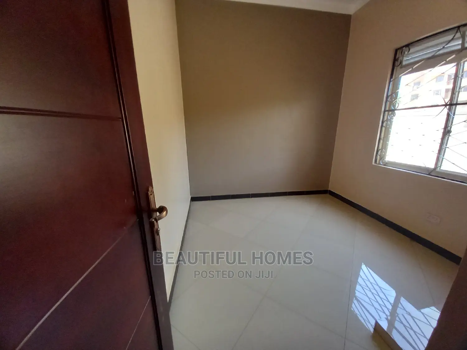 Furnished 4bdrm House in Kira Mamerito Road for Sale in Kira