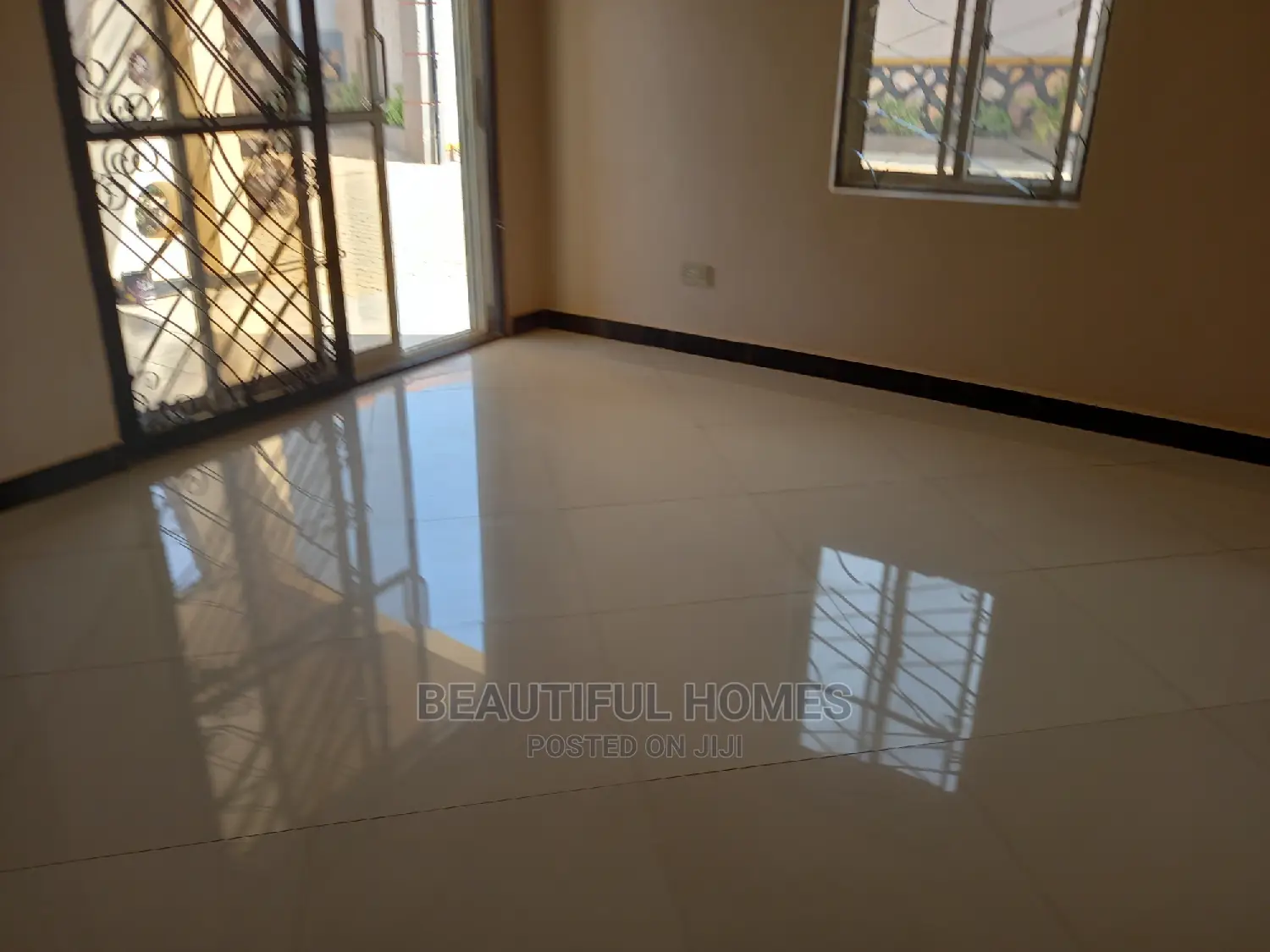 Furnished 4bdrm Bungalow in Kira Modern Estate for Sale in Kira