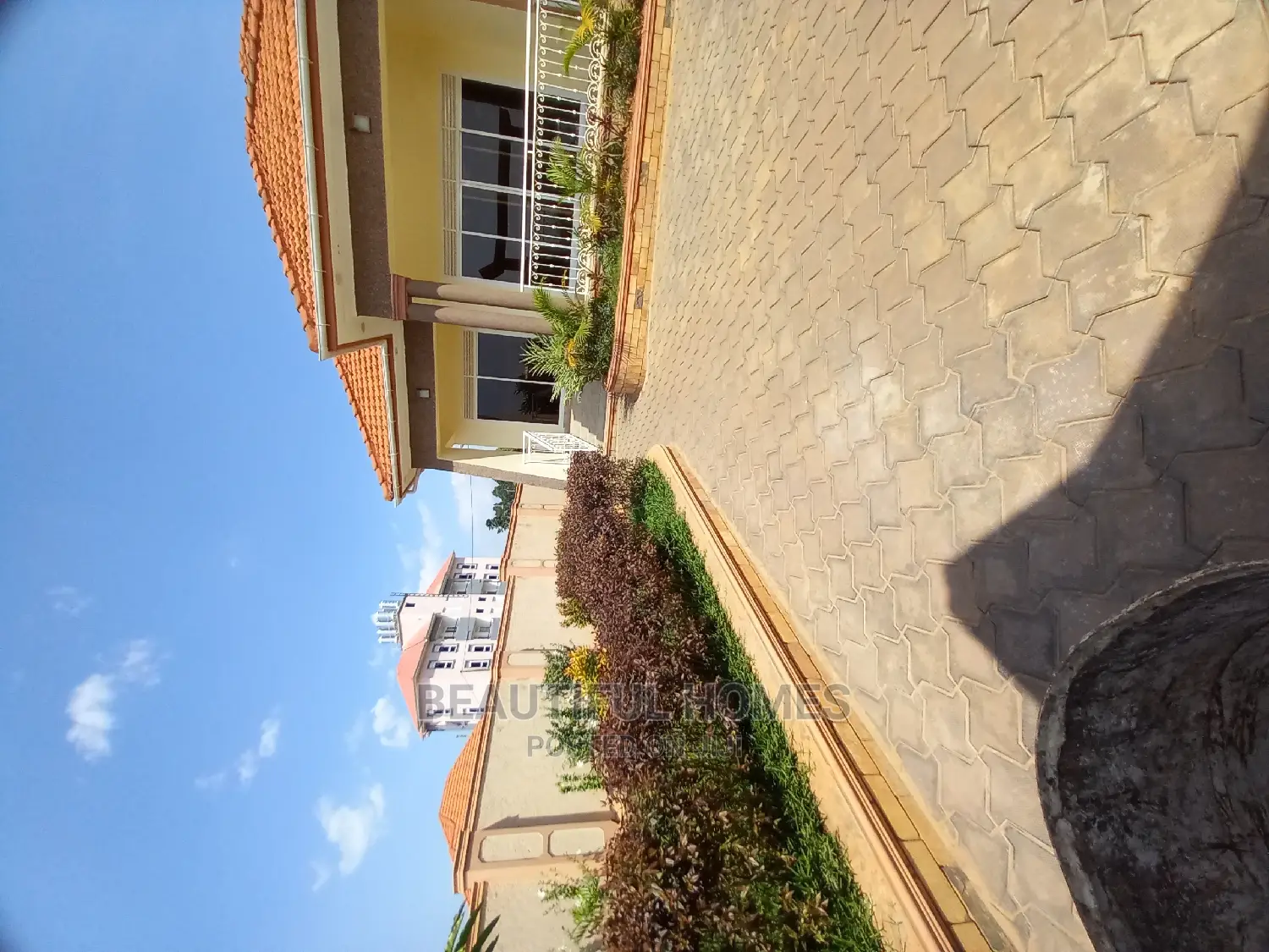 Furnished 4bdrm House in Kira Executive for Sale in Kira